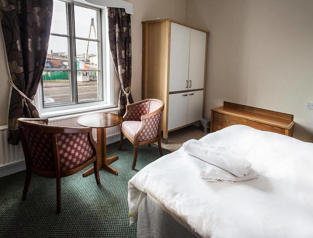 Albert & Victoria Hotel Southport Buitenkant foto